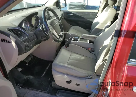 2013 Chrysler Town & Country Touring L from USA, damaged, VIN 2C4RC1CGXDR818859